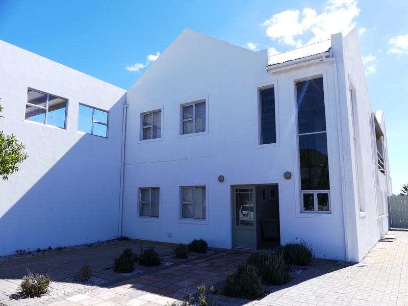 4 Bedroom Property for Sale in Golden Mile Western Cape